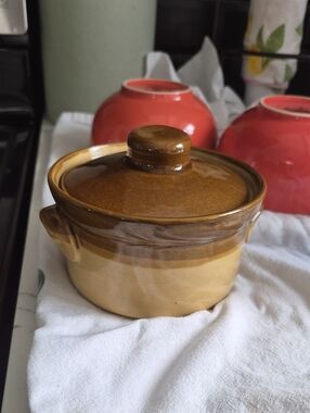 Two-Tone Ceramic Covered Casserole — Brown and Tan